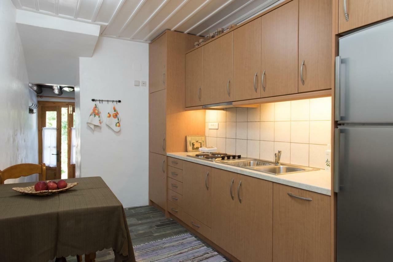Aris & Maria Houses Kastron  Экстерьер фото